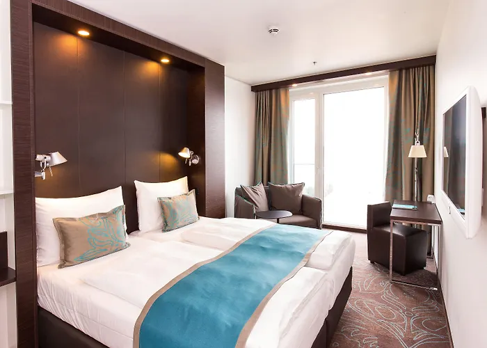 One Wien-hauptbahnhof 3*