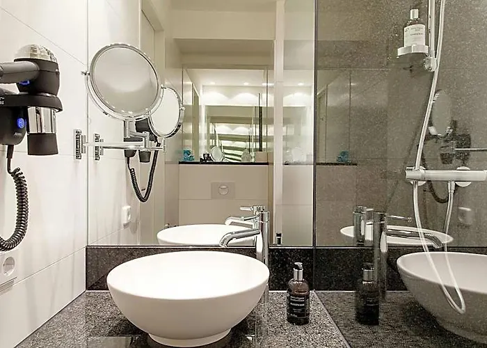 Hotel One Wien-hauptbahnhof 3*